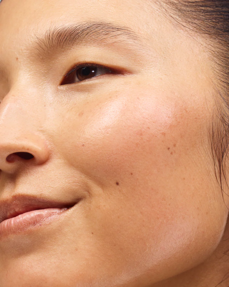 Perfecting Skin Tint - Image 40