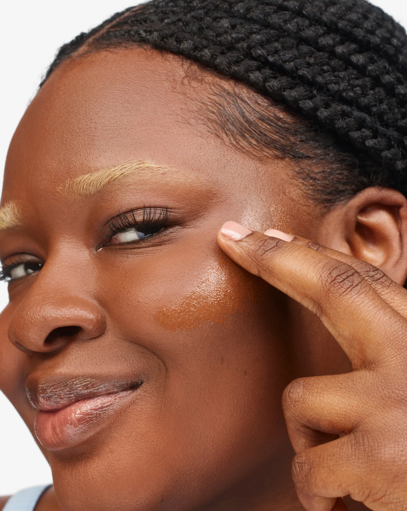 Stretch Fluid Foundation - Image 36